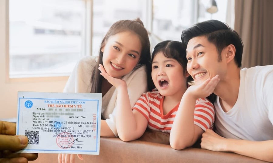 Chính thức thay đổi mức đóng BHYT hộ gia đình từ 1/7/2025: Người dân chú ý