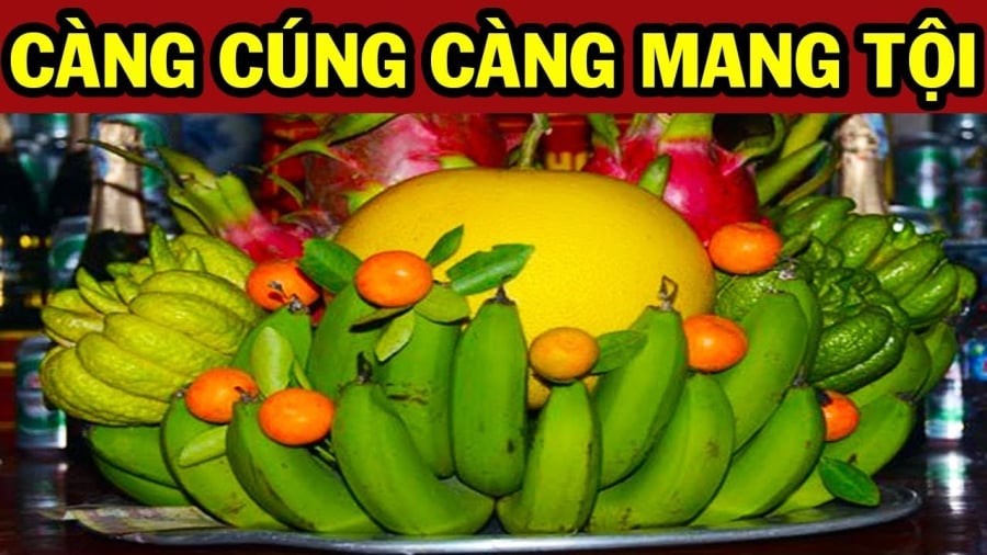 4 loại hoa, 5 loại quả thần Tài gạch tên, ngày rằm đừng dâng cúng mà mất Lộc