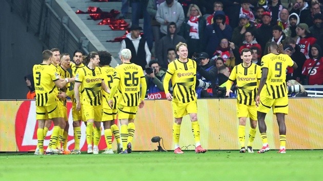 BVB tiến sát mục tiêu giành vé dự Champions League.
