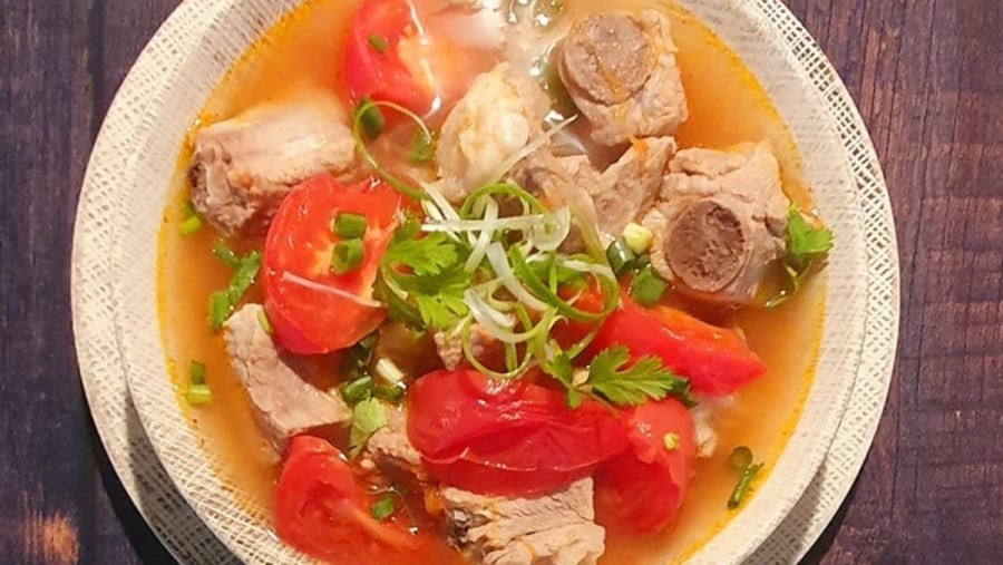 Canh sườn chua ngon