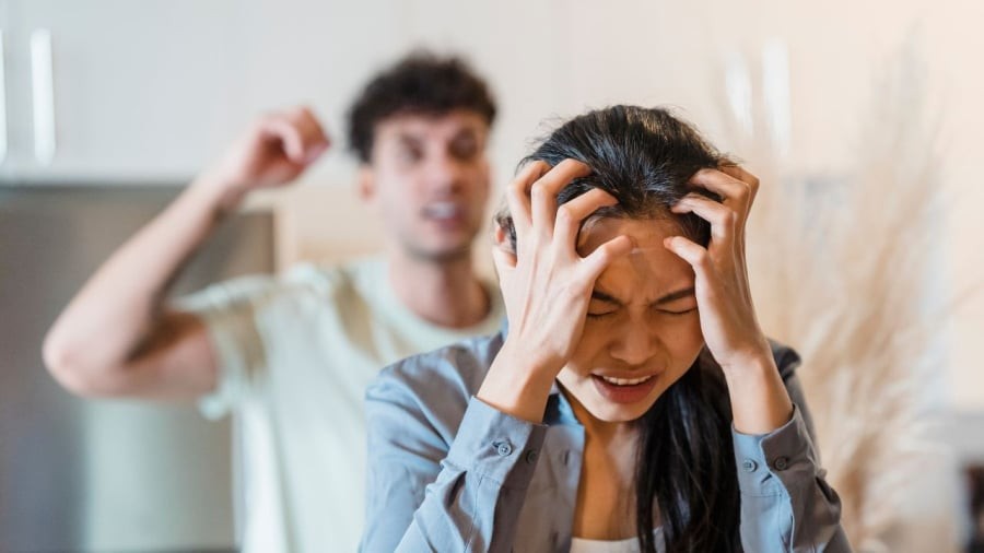 Người thiếu phúc khí thì tính tình thất thường nóng giận, nhiều việc bất trắc ập tới