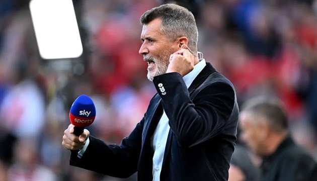 Roy Keane tức giận với tinh thần thi đấu của Man United.
