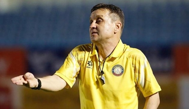 Ông Tomislav Steinbruckner xin từ chức sau trận thua Hải Phòng.