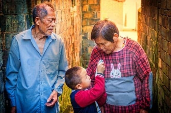 Có câu nói rằng: Cha mẹ yêu thương con cái và luôn lên kế hoạch cho tương lai của chúng.