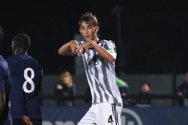 Huijsen trong màu áo Juventus.