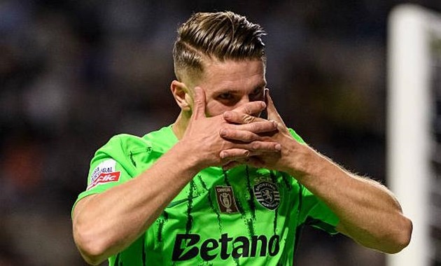 Viktor Gyokeres vẫn úp mở về tương lai.