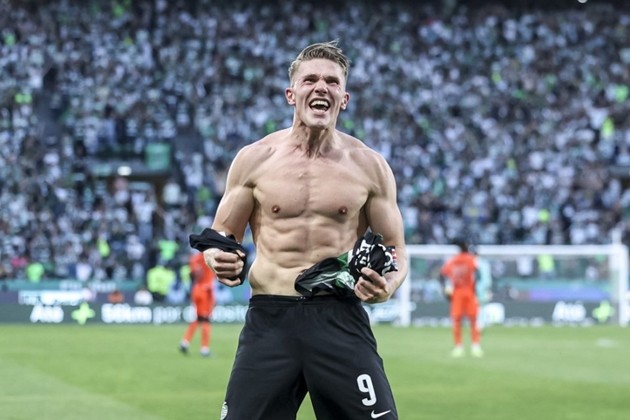 Viktor Gyokeres là một trong những mục tiêu được liên kết với Arsenal.