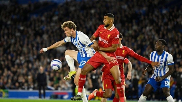 Liverpool thất bại 2-3 trước Brighton.