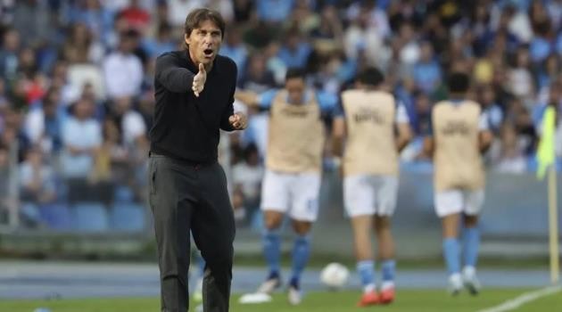 Napoli sẽ lên ngôi vô địch dù không có Conte?