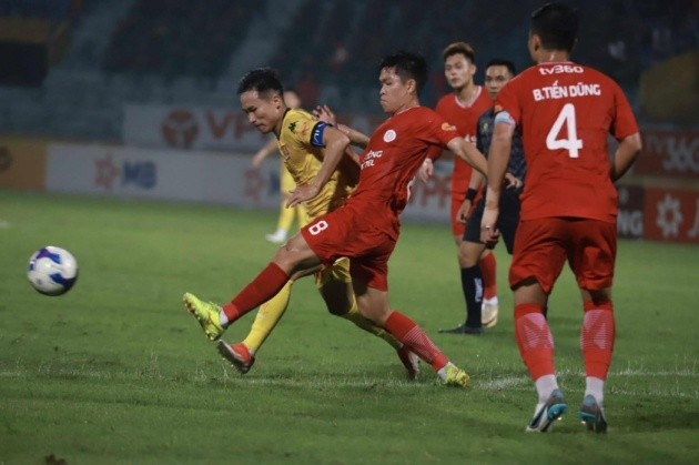 2 đội cống hiến một trận đấu rất gay cấn.