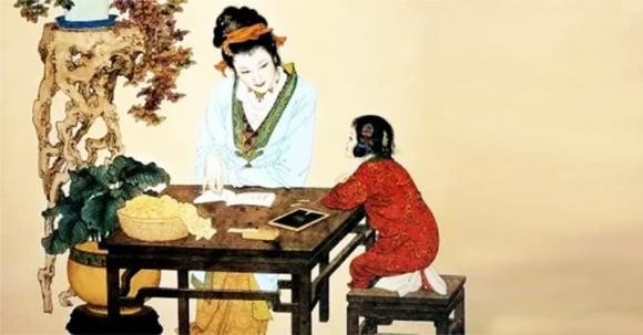 Người phụ nữ hiểu biết, đức hạnh – Trụ cột giữ lửa gia đình

