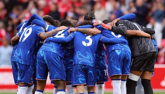 Chelsea thể hiện tinh thần tập thể.