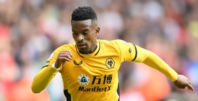 MU muốn có sự phục vụ của Semedo.