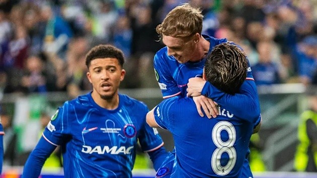 Palmer mở nút thắt cho Chelsea