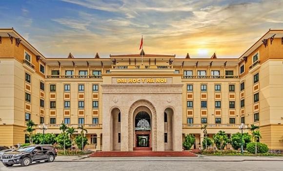 7-dai-hoc-y-ha-noi-3-ngoisaovn-w660-h400