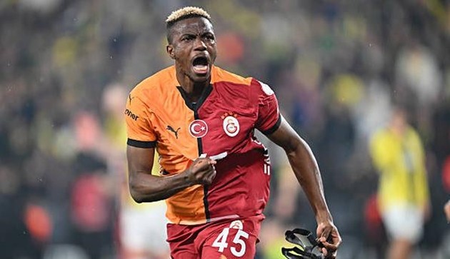 Osimhen có thể sang Premier League hè này.