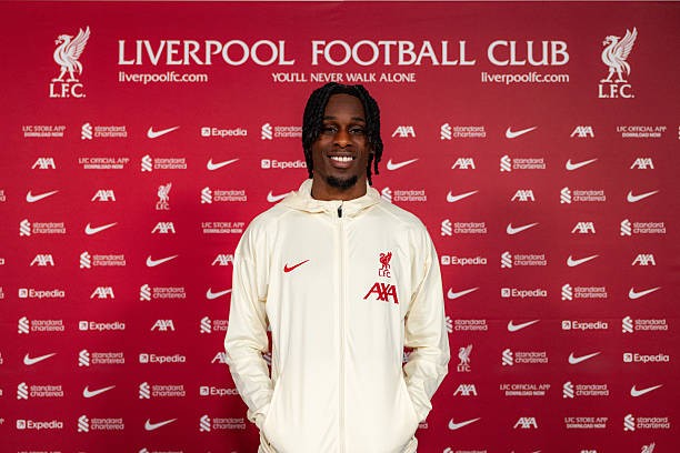 Frimpong đã chính thức cập bến Liverpool.