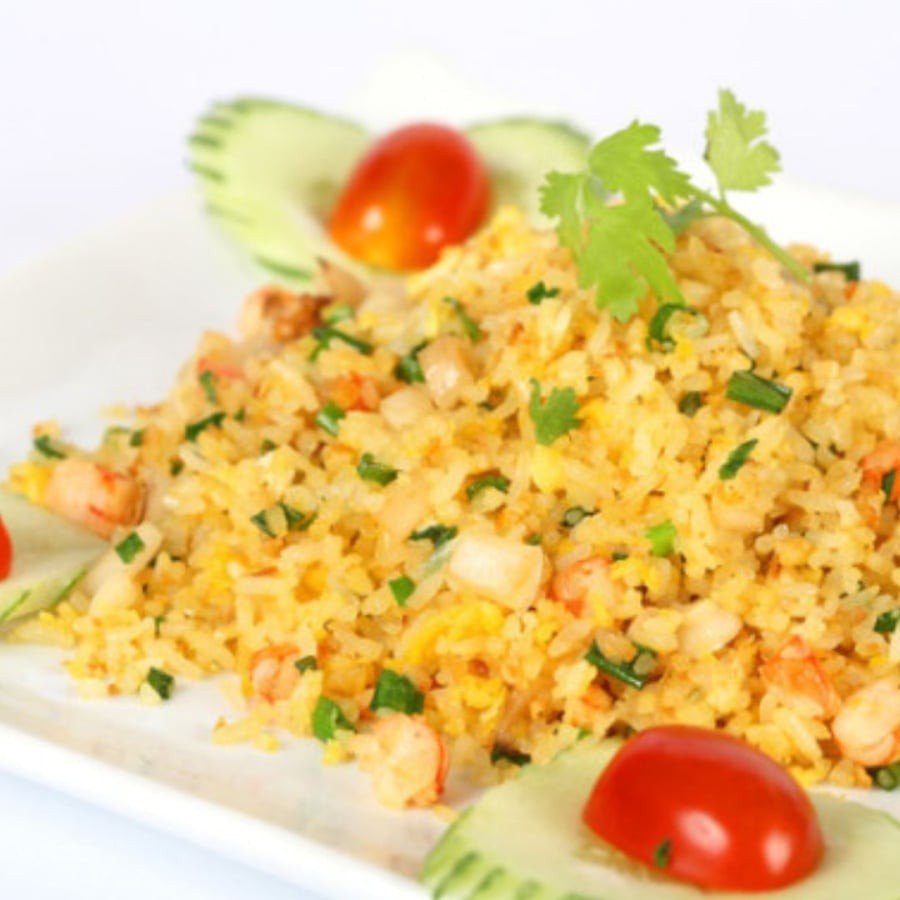 Cơm nguội chiên trứng
