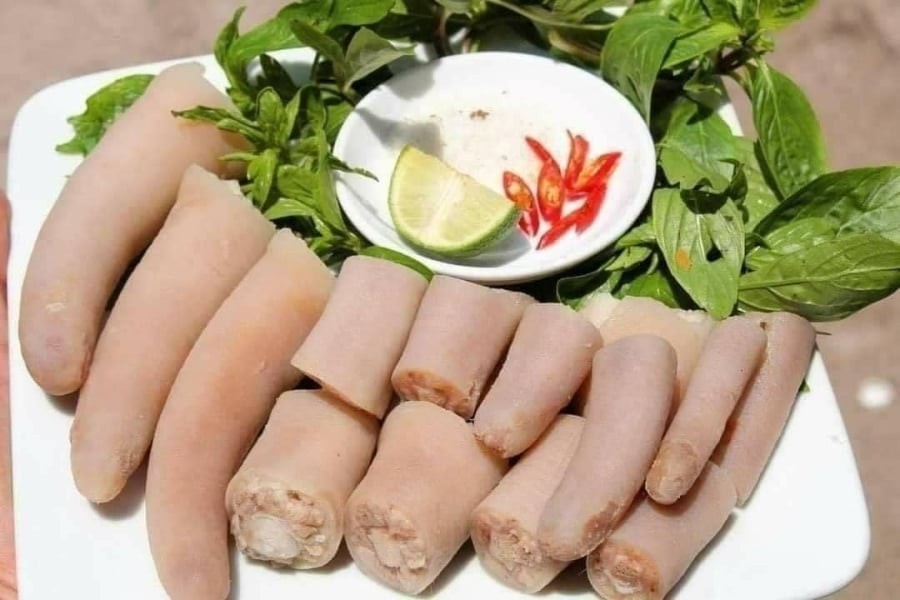 Một bộ phận khác của con lợn ít được chú ý nhưng lại mang giá trị dinh dưỡng cao chính là xương đuôi.