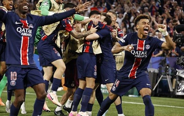 PSG hủy diệt Inter.