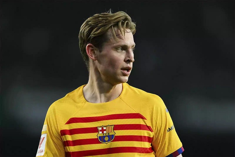 Mối quan hệ giữa Barca và De Jong đang ngày càng bền chặt.