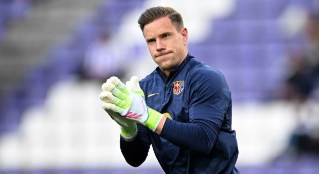 Ter Stegen có thể rời Barca. 