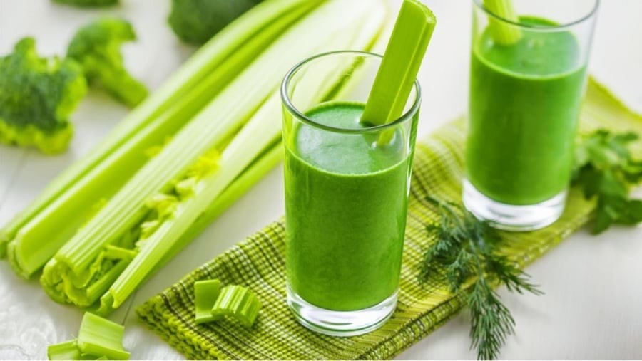 Những loại nước ép thanh lọc cơ thể bổ thận mát gan