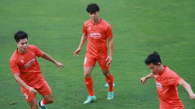 Công Phượng được thử nghiệm ở vị trí mới