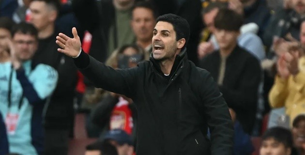 Arsenal cần thêm tân binh để nâng cấp đội hình.