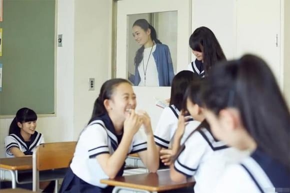 Một số người dùng những lời hứa hấp dẫn, quá mức và thiếu thực tế nhằm đạt được mục đích riêng.