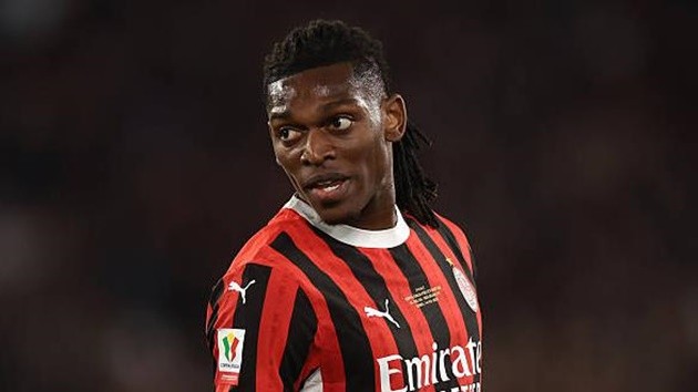 Bayern Munich tiếp cận Rafael Leao.