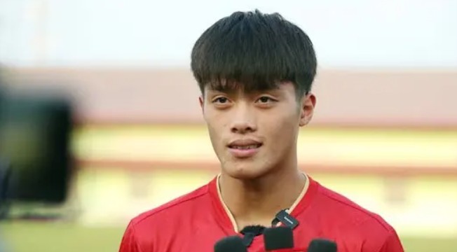 Nguyễn Quốc Việt nhận nhiều kỳ vọng khi được triệu tập thay thế đàn anh Nguyễn Công Phượng.