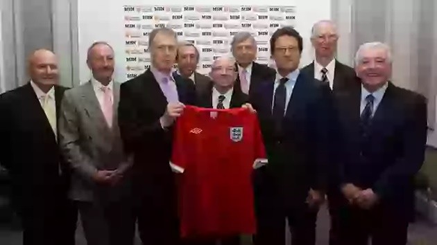 Ian Callaghan phải chờ tận 43 năm để nhận huy chương vô địch World Cup 1966