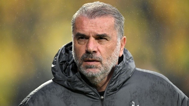 Postegoglou phải rời Spurs dù vừa giúp CLB đăng quang Europa League.