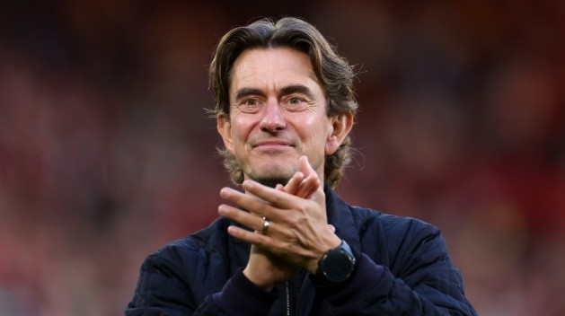 HLV Frank tìm cách thuyết phục Mbeumo đến Spurs. 