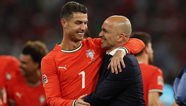 Thành tích này tiếp tục nối dài bộ sưu tập danh hiệu đồ sộ của CR7 với đội tuyển quốc gia. Kể từ khi anh ra mắt vào năm 2003, Bồ Đào Nha đã giành được 1 chức vô địch EURO (2016) và 2 chức vô địch UEFA Nations League (2019, 2025).