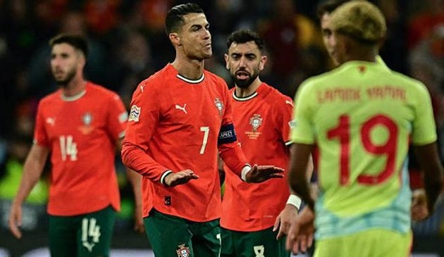 Cristiano Ronaldo tỏa sáng giúp Bồ Đào Nha giành chức vô địch Nations League.