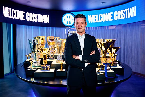 Chivu chính thức dẫn dắt Inter.