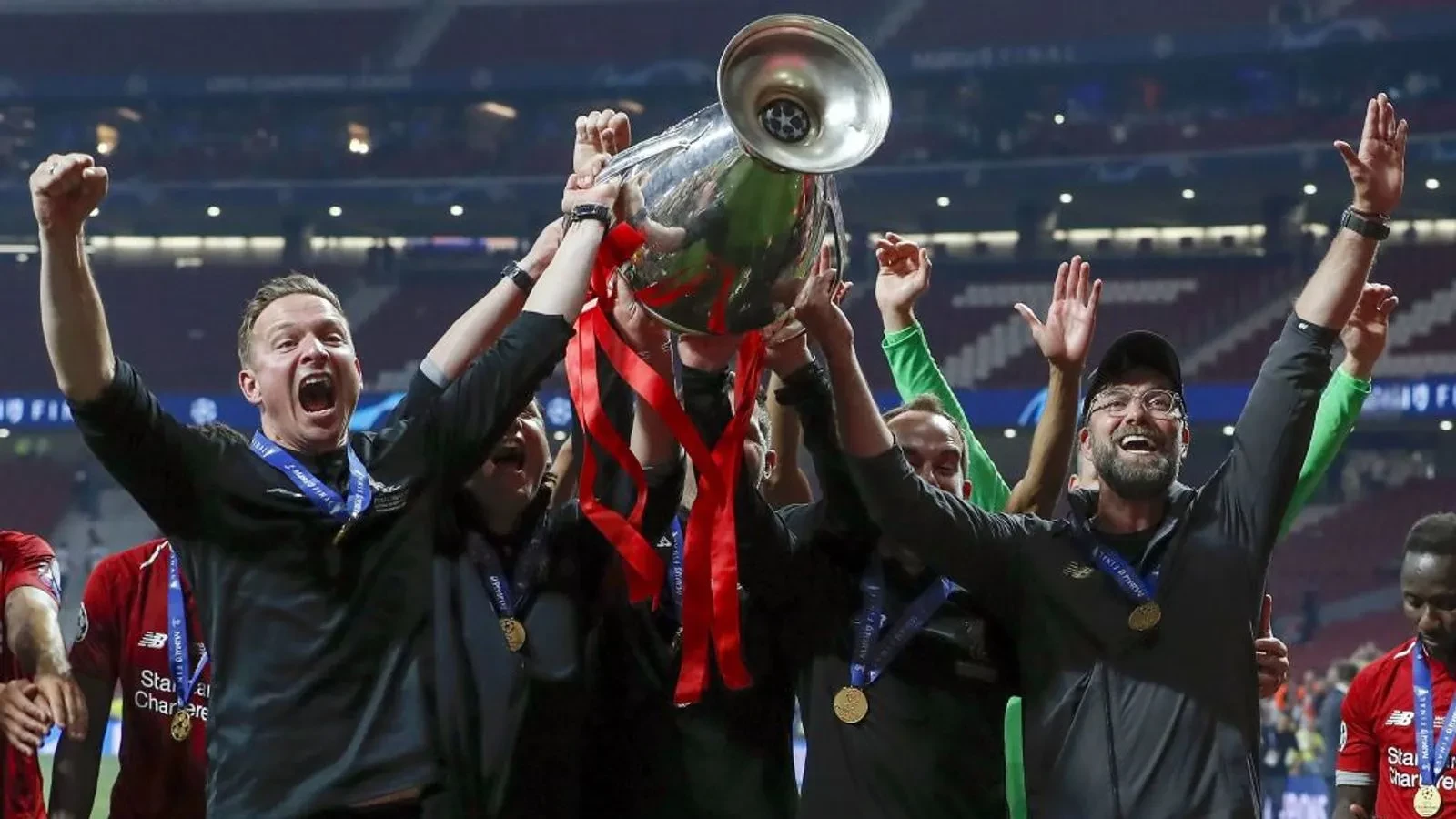 Pep Lijnder từng cùng Klopp giành UCL tại Liverpool