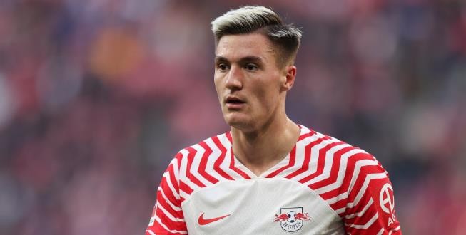 Sesko được Arsenal săn đuổi.
