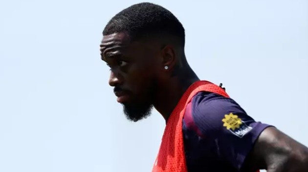 Ivan Toney phá vỡ im lặng sau hành động của Tuchel.