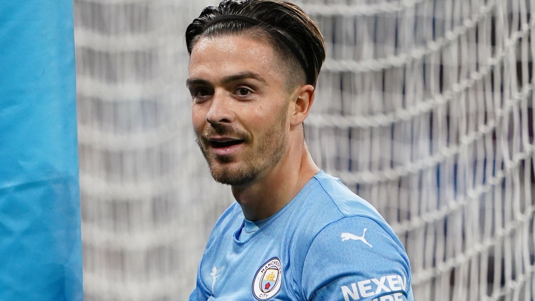 Mức giá cao và lương khủng là lý do Grealish khó rời Man City.