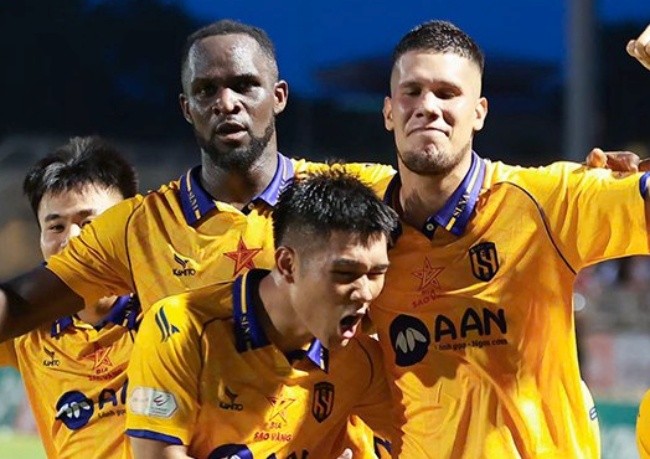 SLNA đã trụ hạng thành công.