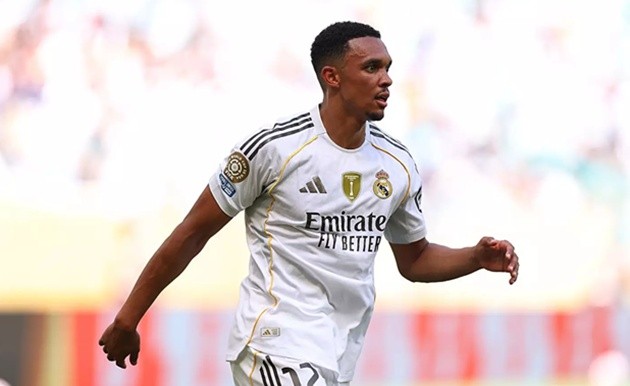 Trent Alexander-Arnold đá trận ra mắt Real Madrid trước Al Hilal