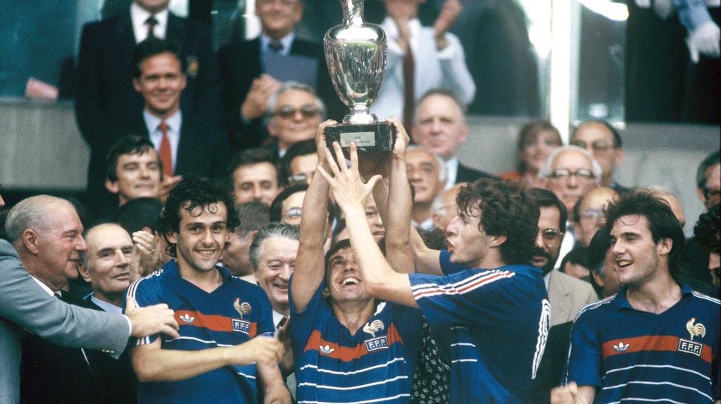 Platini cùng Pháp lên ngôi Euro 1984 ngay tại sân Công viên các hoàng tử