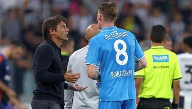 Antonio Conte không nghĩ MU bán Scott McTominay cho MU.