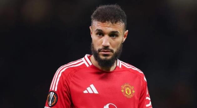 Mazraoui là thương vụ giá rẻ, chất lượng cao của MU.