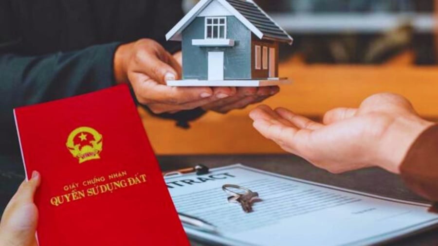 Từ nay đến 31/12/2025: Cha mẹ muốn sang tên sổ đỏ cho con bắt buộc phải có loại giấy tờ này