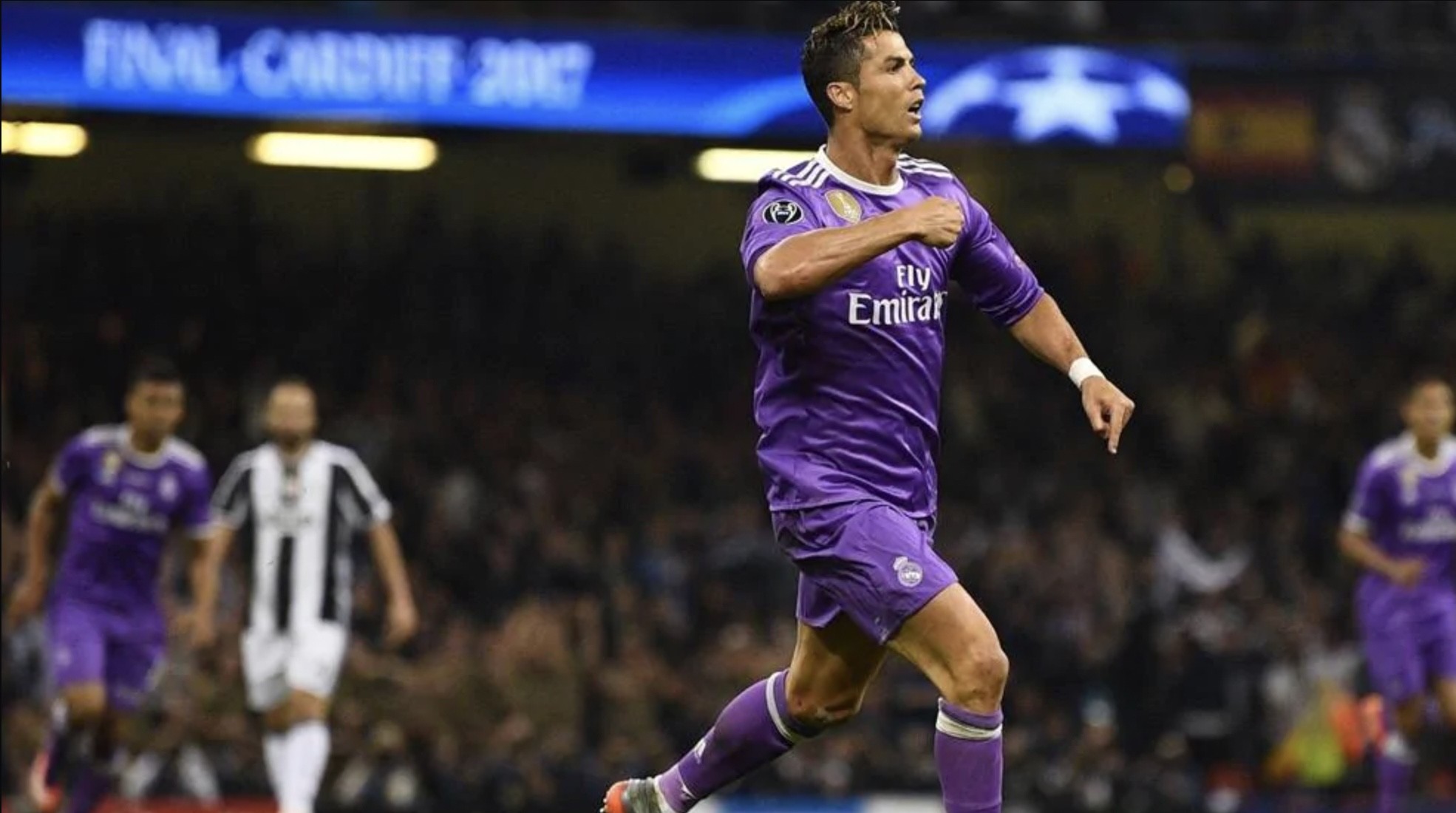Ronaldo ghi bàn mở tỉ số cho Real Madrid