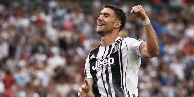 Dusan Vlahovic là mục tiêu hàng đầu ở vị trí số 9 cho Man United?